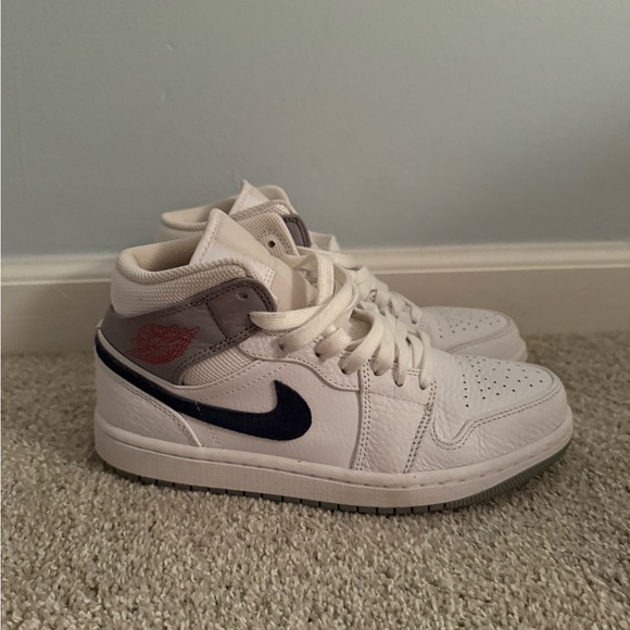 Paris Navy and Red Nike Air Jordan 1